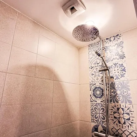 Ravissante Petite - - Gare Homestay szállás *