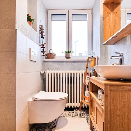 Ravissante Petite - - Gare Homestay szállás
